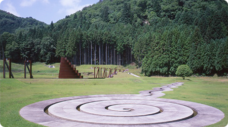 室生山上公園蕓術の森